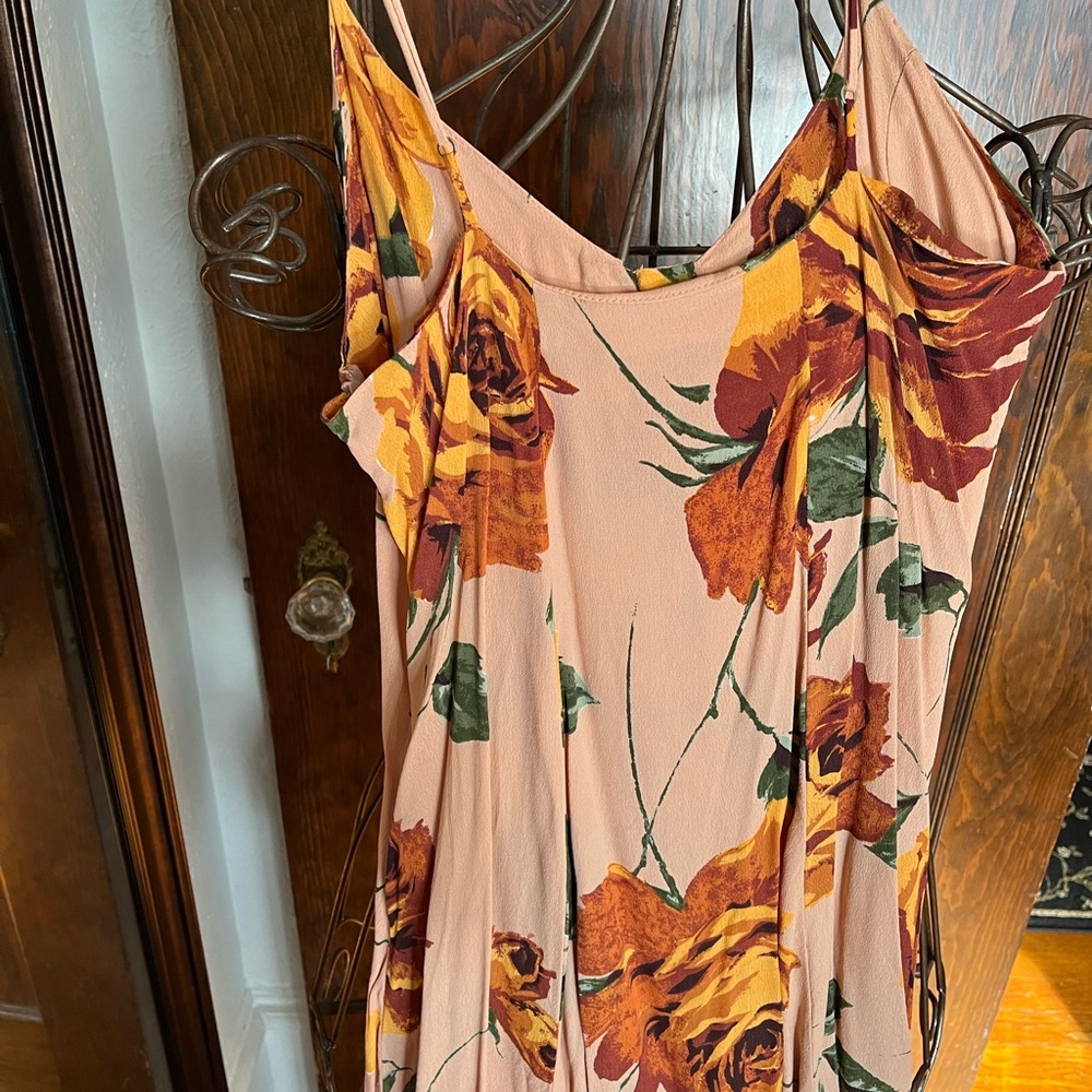 Peach & floral short dress - Picture 6 of 6